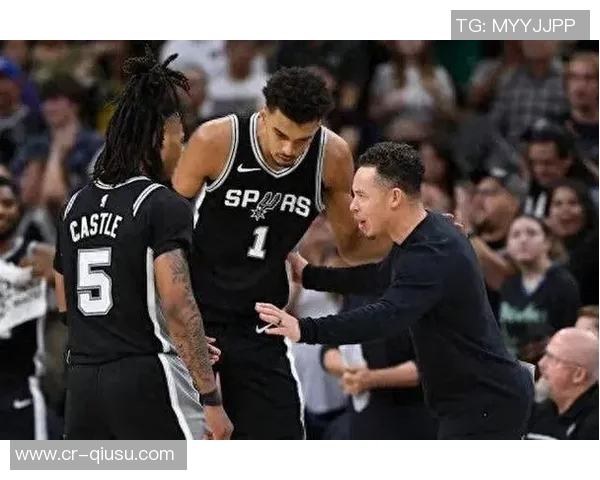 考辛斯谈联盟未来门面文班今日表现令人期待