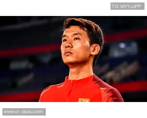 池忠国荣膺国安出战200场纪念李明亲自颁发特别球衣致敬球员贡献 池忠国荣膺国安出战200场纪念李明亲自颁发特别球衣致敬球员贡献